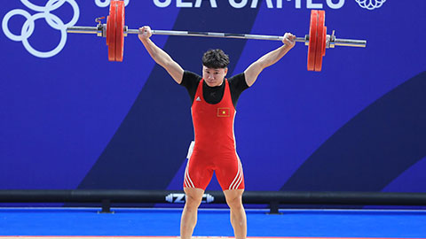 Đinh Xuân Hoàng giành HCB cử tạ hạng 67kg