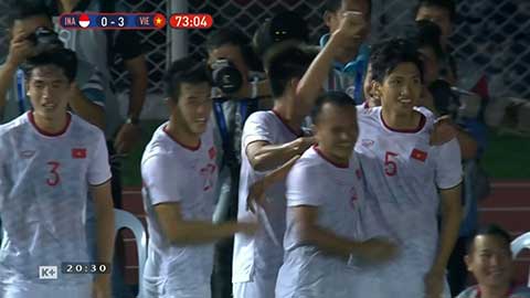 Văn Hậu đệm bóng cận thành ghi bàn (trực tiếp: U22 Việt Nam 3-0 U22 Indonesia)