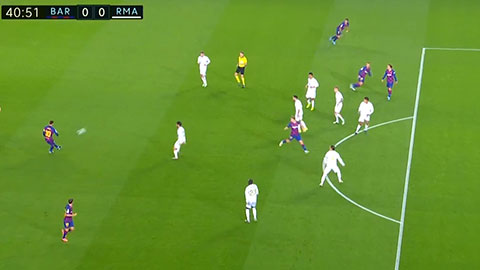 Messi chuyền bóng siêu đẳng nhưng Jordi Alba lại không làm bàn (trực tiếp: Barcelona 0-0 Real Madrid)