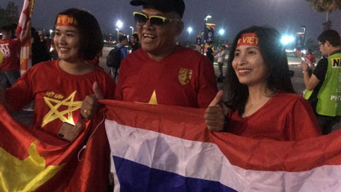 CĐV Thái Lan đến cổ động cho U23 Việt Nam