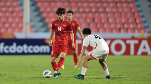 Hoàng Đức đi bóng kỹ thuật qua 3 cầu thủ Triều Tiên (U23 Việt Nam 1-1 U23 Triều Tiên)