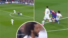 Tắc bóng thành công trước Messi, Marcelo ăn mừng như ghi bàn