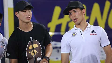 Duy Mạnh kể chuyện Đình Trọng mất ngủ, khóc một mình khi bị dứt dây chằng gối
