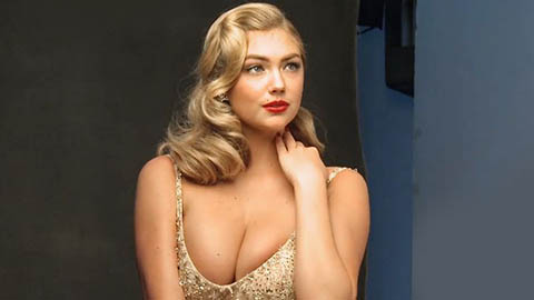 Siêu mẫu ngực bự Kate Upton lại 'đốt mắt' CĐV