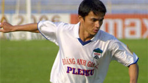 Chiêm ngưỡng đội hình siêu khủng V.League 2003 bất chấp mọi đối thủ