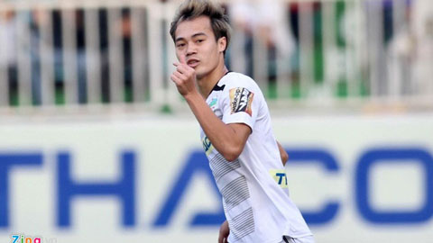 Những kỹ năng ghi bàn đỉnh cao của Văn Toàn - 'Đứa con thần gió' của bóng đá Việt Nam