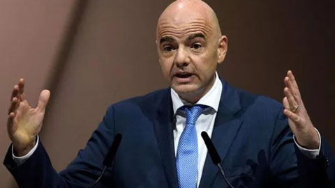Chủ tịch FIFA: Không có trận đấu hay giải đấu nào xứng đáng để chúng ta phải liều lĩnh đánh đổi bằng sinh mạng 