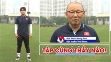 Thầy Park cùng trợ lý hướng dẫn tập thể lực online cho các trò cưng
