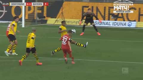 Kimmich đã bất ngờ mở tỷ số cho đội khách (Dortmund 0-1 Bayern)