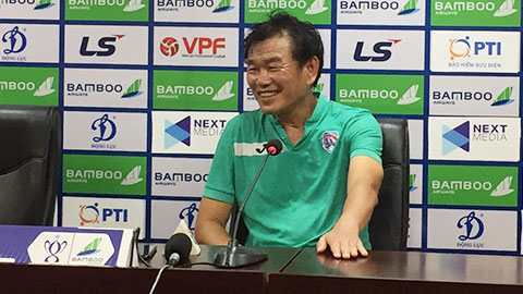 HLV Phan Thanh Hùng: ‘Than.QN may mắn khi thắng Nam Định’