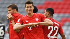 5 bàn thắng đẹp nhất vòng 29 Bundesliga: Lewandowski đánh gót điệu nghệ