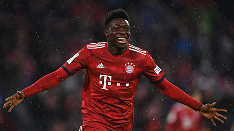 5 lần Alphonso Davies gây sốc với giới túc cầu