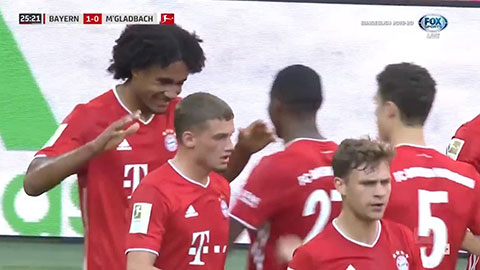 Tài năng trẻ Zirkzee trừng phạt sai lầm của thủ môn đối phương (Bayern 1-0 M'gladbach)