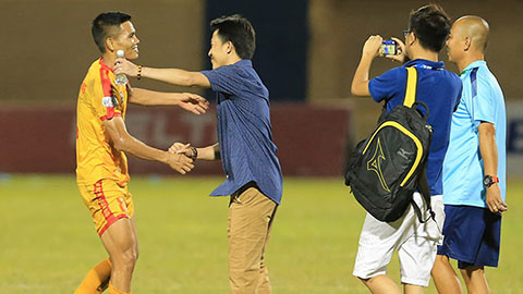 Thanh Hoá ăn mừng như nhà vô địch khi phá dớp không thắng ở V.League