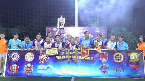 Lộc Tài FC: Chuyện ông bầu 'nhất bóng đá, nhì bóng hồng'