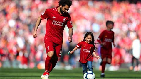 Mohamed Salah xứng đáng là 'ông bố của năm' 
