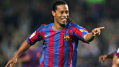 10 bàn thắng đáng nhớ nhất sự nghiệp của huyền thoại Ronaldinho