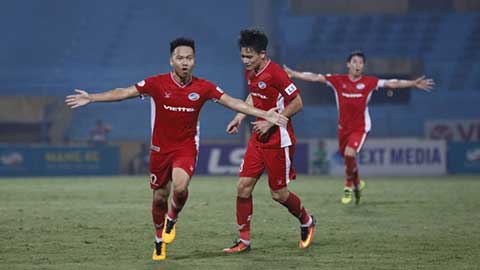 3 siêu phẩm sút phạt đẳng cấp thế giới sau 11 vòng của V.League 2020