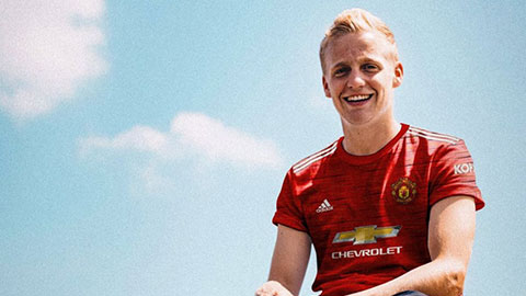 Hành trình tuyệt vời từ Ajax đến M.U của Van de Beek