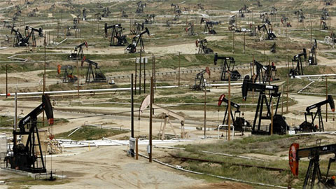 Giá xăng dầu hôm nay 10/9: Dầu Brent lấy lại mốc 40 USD