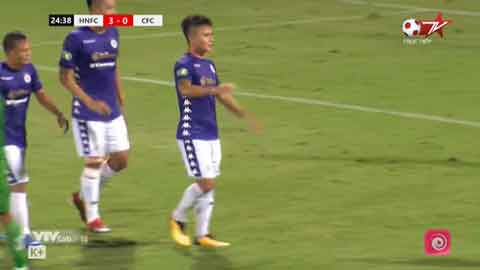 Quang Hải băng vào đệm lòng nâng tỷ số lên 3-0 (Hà Nội 3-0 Cần Thơ)