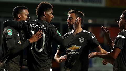 Dàn sao M.U ban bật mãn nhãn trước khi Rashford ghi bàn vào lưới Luton