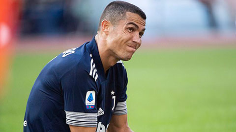 Vì sao Juventus có thể bán Ronaldo vào hè 2021?