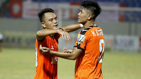 Top 5 bàn thắng đẹp vòng 1 V.League: Đức Chinh, Tô Văn Vũ 'đốt cháy' cầu trường