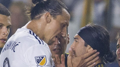 Ibrahimovic từng 'vuốt má' Lee Nguyễn