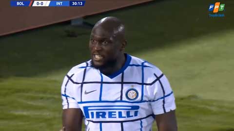 Thủ môn và khung gỗ không ngăn nổi 'quái thú' Lukaku