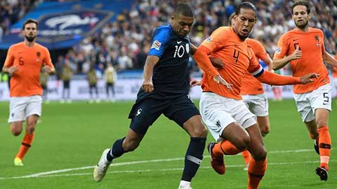 Van Dijk là cầu thủ duy nhất có thể khiến Mbappe 'câm nín'