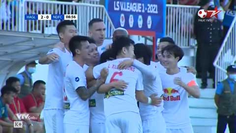 Minh Vương tung ra cú vuốt bóng hiểm hóc đưa HAGL vượt lên dẫn 2-0