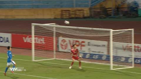 Trung Hiếu sút dội xà ngang Viettel (Viettel 1-0 Than Quảng Ninh)