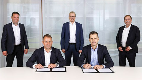Hansi Flick ký hợp đồng 3 năm với ĐT Đức sau EURO 2020