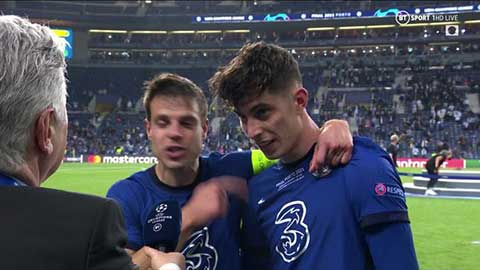 Quá hưng phấn sau chiến thắng, Kai Havertz văng tục tới tấp trên sóng trực tiếp