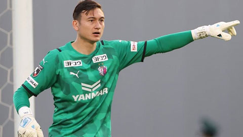 Văn Lâm thi đấu thế nào trong trận ra mắt Cerezo Osaka