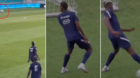 Pogba đỡ bóng bằng gót chân mà không cần nhìn khiến đồng đội lác mắt