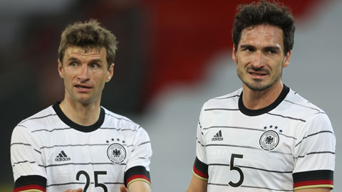 Khởi đầu Hummels, kết thúc Muller!