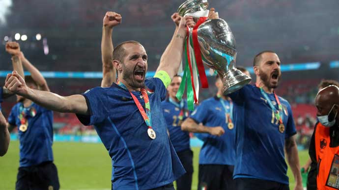 Chiellini và Bonucci: Những võ sĩ giác đấu thuần phục 'sư tử' Anh