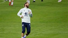 Sergio Ramos tập buổi đầu tiên với PSG