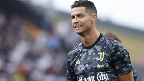 Juventus đăng video chia tay Ronaldo sau 3 năm gắn bó