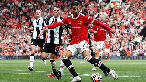 Ronaldo yêu cầu các đồng đội hy sinh mọi thứ để mang danh hiệu về cho MU