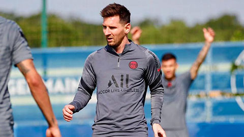 Messi kiến tạo đẳng cấp cho Neymar ghi bàn trên sân tập trước trận gặp Club Brugge