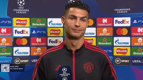 Ronaldo gây sốt trong cuộc phỏng vấn sau trận thắng Villarreal vì độ cực ngầu