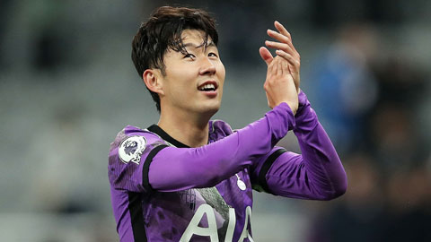 Son Heung-min bị ném đá vì ăn mừng khi CĐV Newcastle đột quỵ