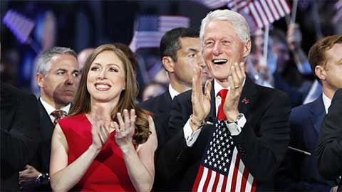 Những nhân vật đình đám hâm mộ Chelsea: Có cả cựu Tổng thống Mỹ - Bill Clinton