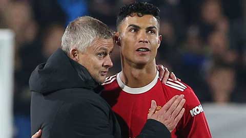 Ronaldo gửi lời tri ân xúc động tới Solskjaer 