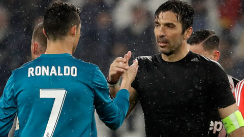 Fan MU ngã ngửa khi Ronaldo bị tố phá nát Juventus