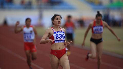 Nguyễn Thị Huyền nói gì khi bảo vệ thành công HCV SEA Games  nội dung 400m nữ