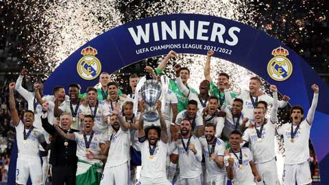 Giây phút Real nâng cúp vô địch C1/Champions League lần thứ 14
